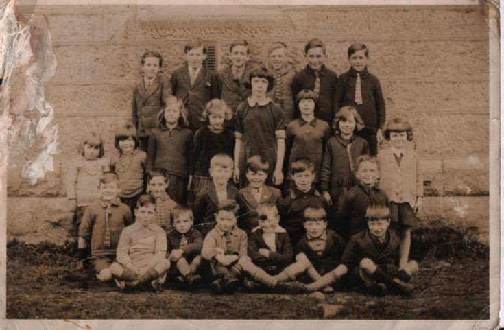 Dalwhinnie School 1920's