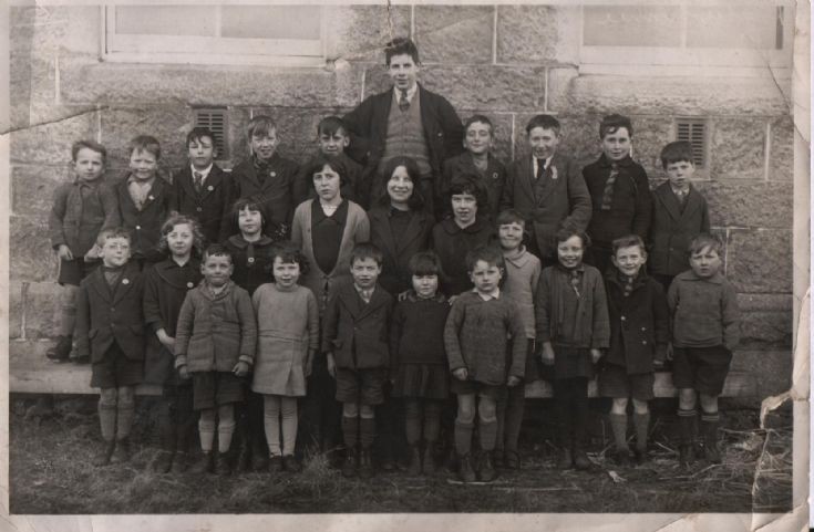 Dalwhinnie School 1927
